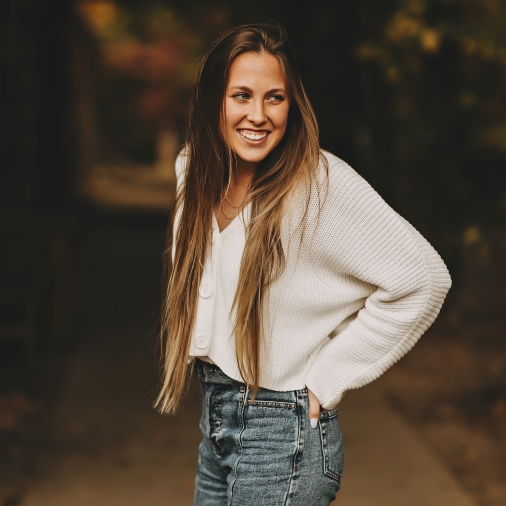 Meet your Posher, Mia